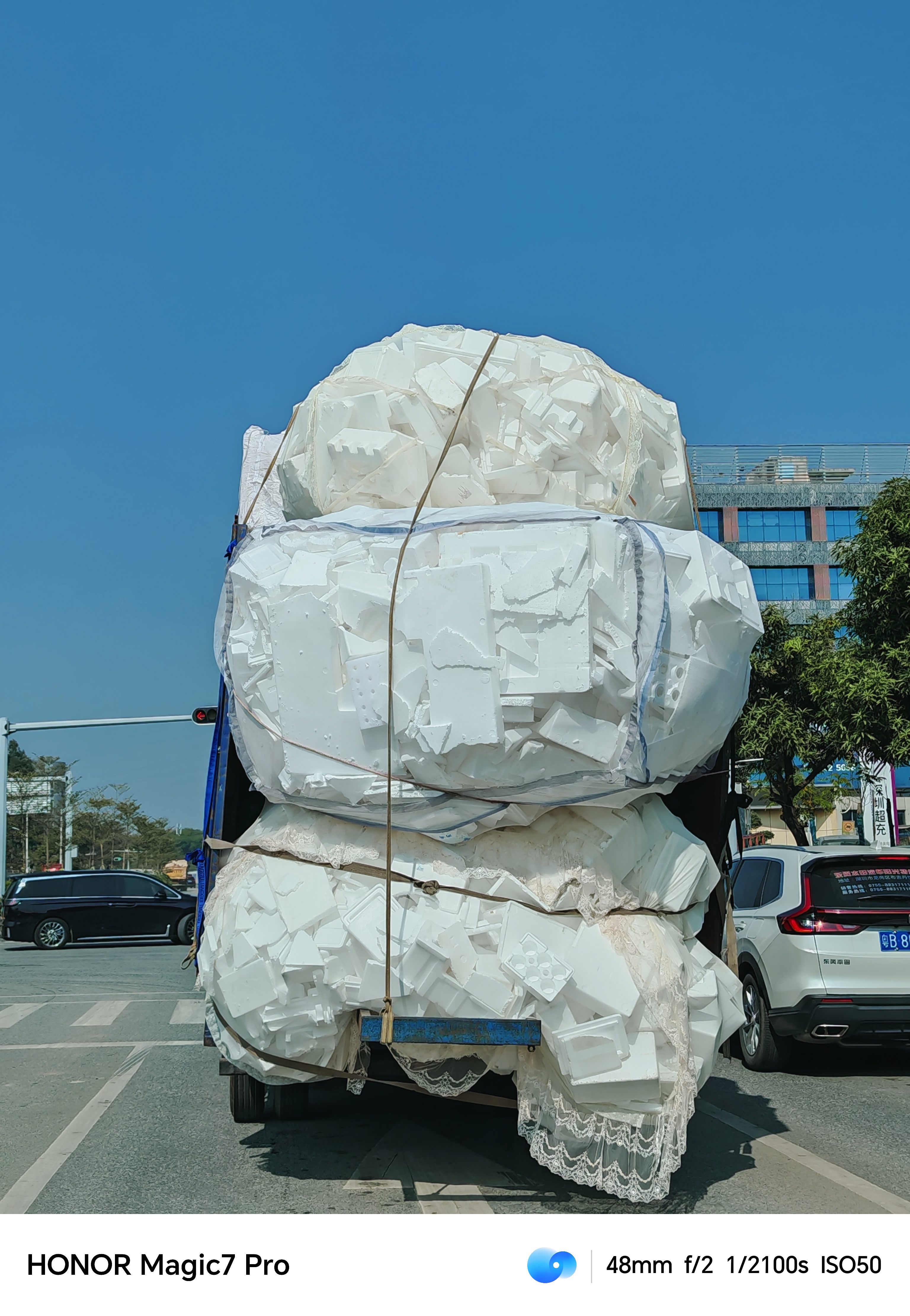 “严重超载”[哆啦A梦吃惊] 