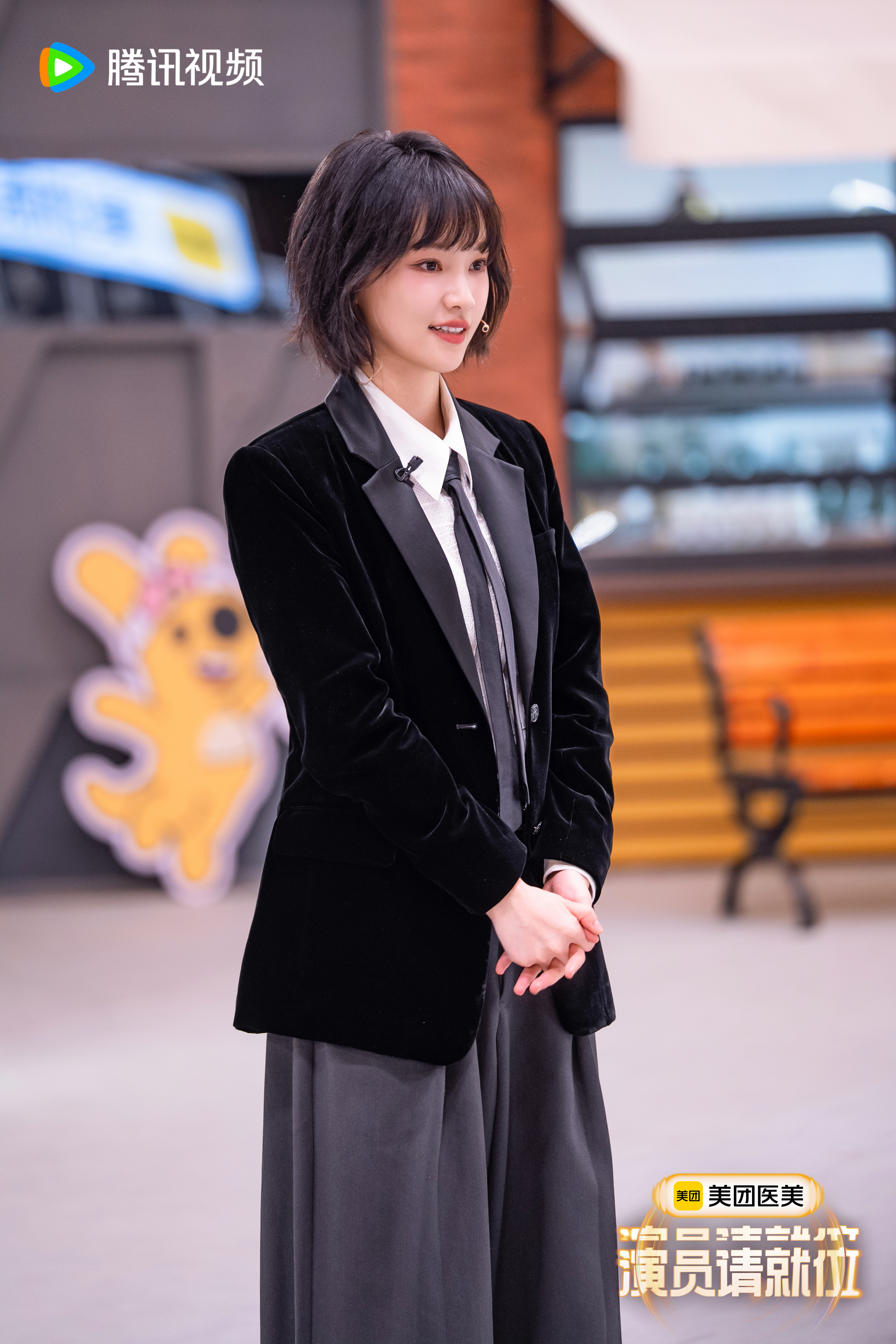 黄灿灿[超话]   今晚更新 演员请就位  ，来自演员的自我介绍 