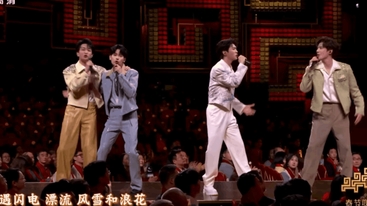 王安宇范丞丞 避嫌现在最好笑的人，估计就是王安宇和范丞丞这哥俩了吧，春节晚会上，