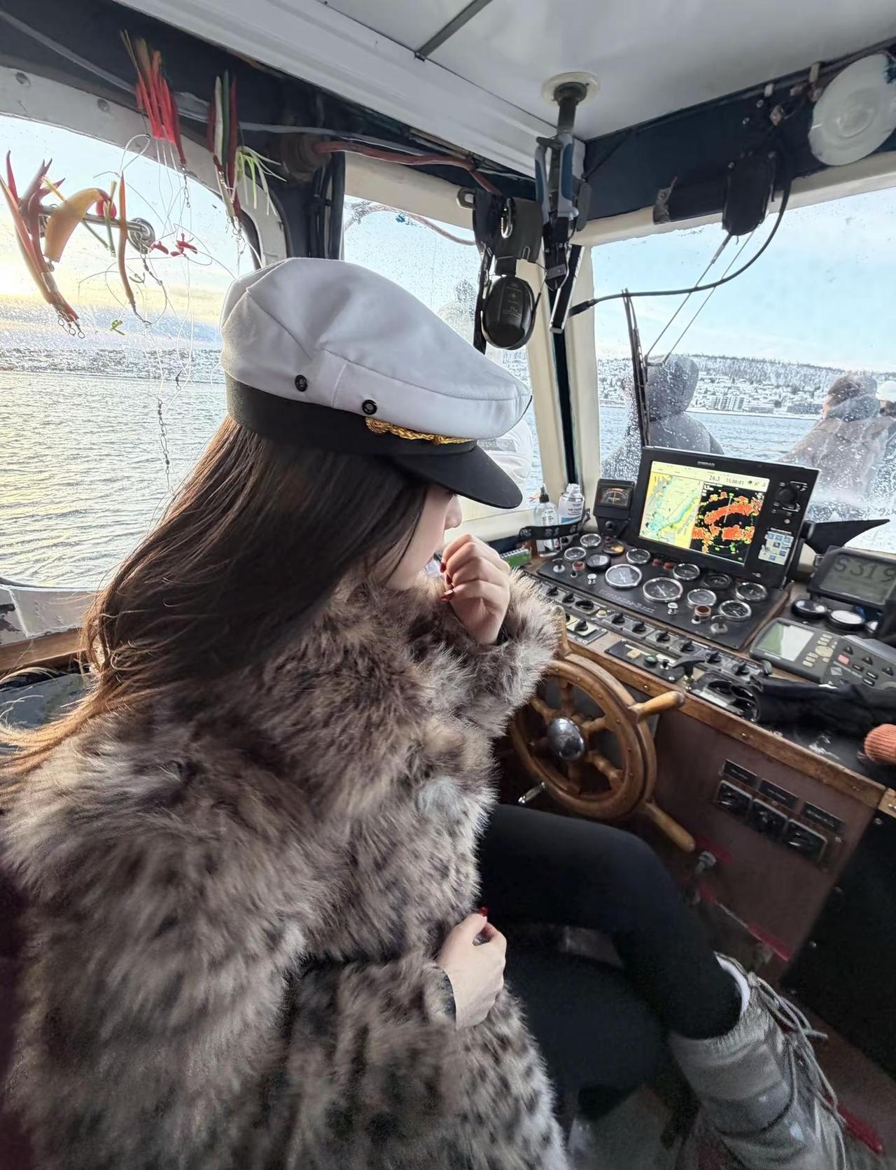 🇬🇧每次穿出门都被英国人夸的大衣长啥样 英国人真的很喜欢豹纹儿hhhh🐆