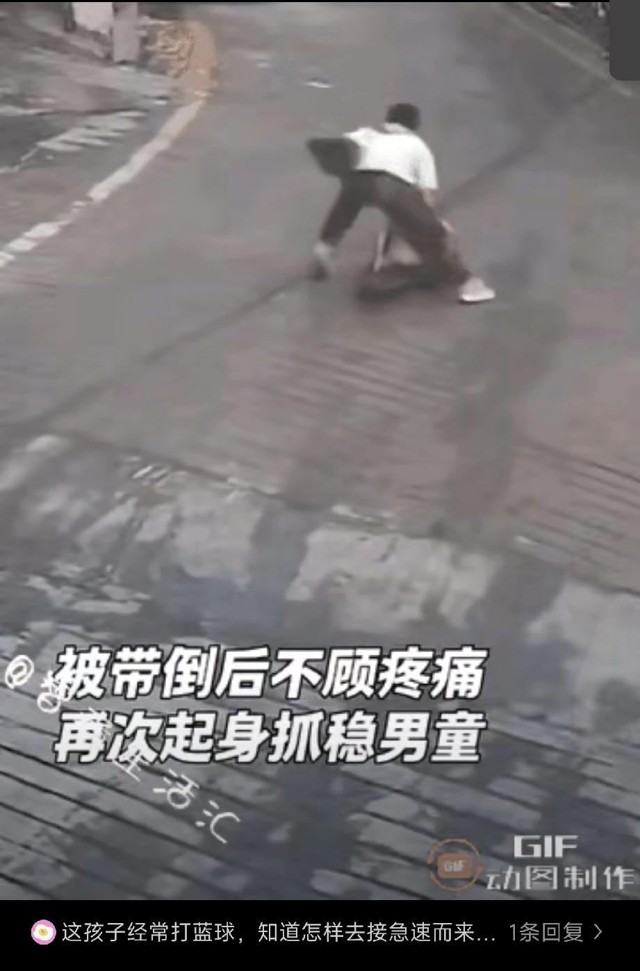 惊呆所有人：5岁男童坐滑板从80多米的斜坡急速而下，斜坡的尽头是大马路，眼看就要