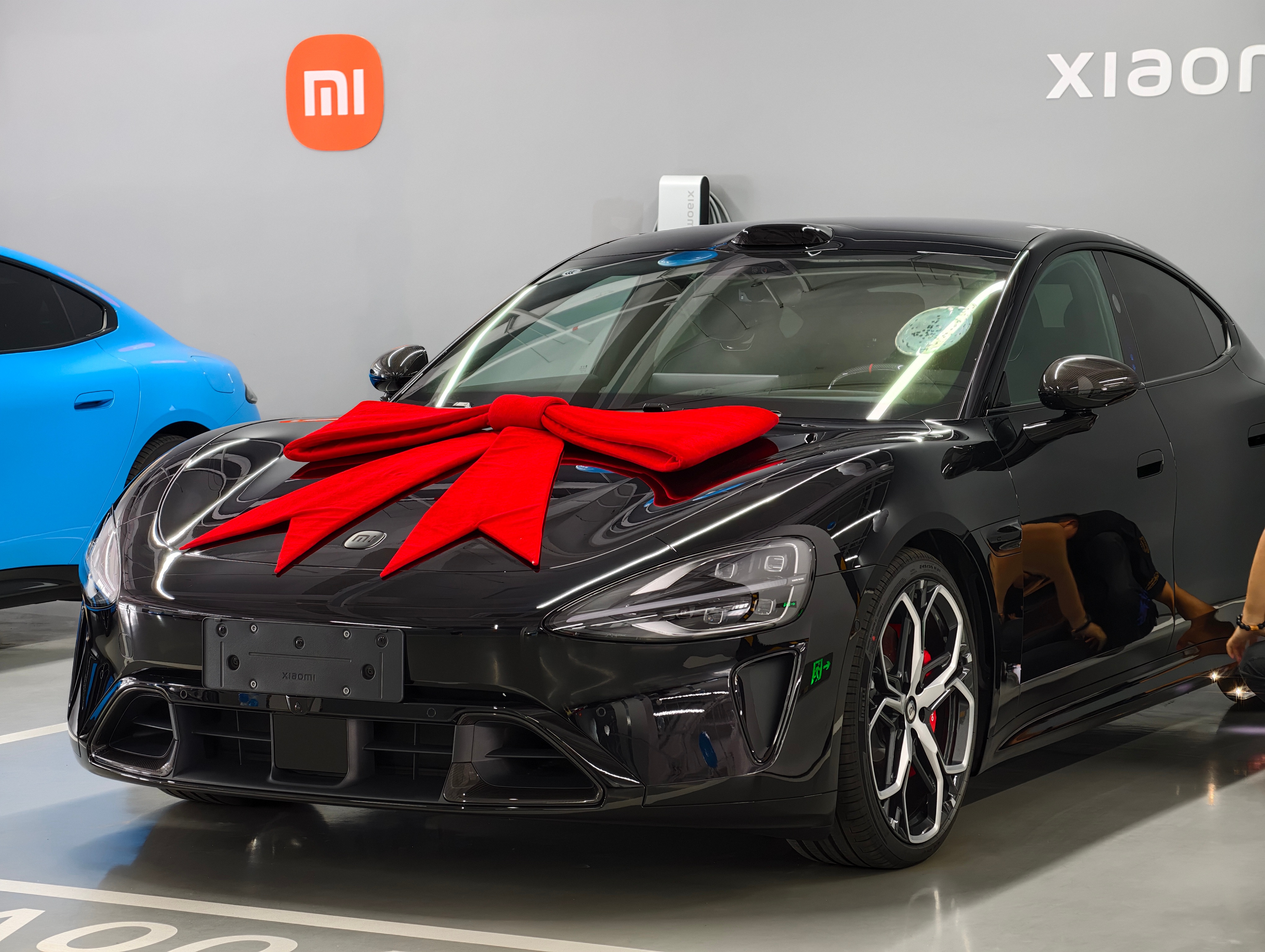 提车提车，黑色的新一代小米SU7 Max真帅啊，黑色YYDS！！ 