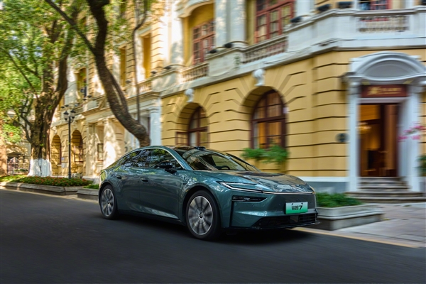 华为电机+鸿蒙座舱+小米生态！广汽丰田铂智7官宣3月上市 