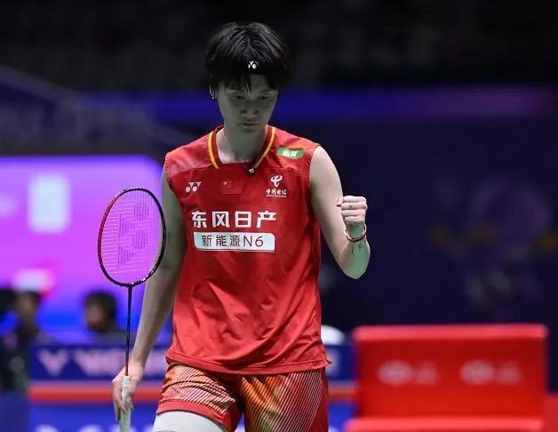 8月20号新德里，世锦赛女单1/8决赛。

陈雨菲对阵泰国选手李美妙。赛前交手1