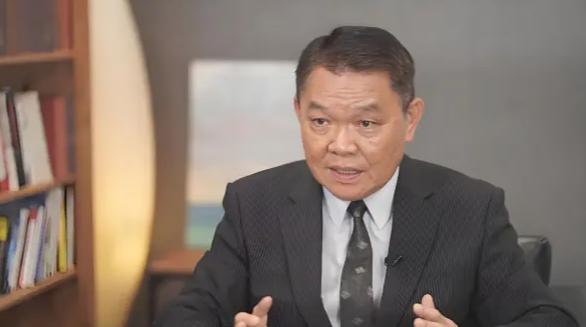 台湾 时评人黄征辉呼吁：若大陆满足“两个条件”，台湾应尽快与大陆统一。第一个条件