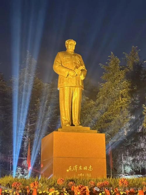 减负不能减去民族历史、弱化文脉传承。学业压力可以减，学科内卷可以破，但民族根基绝