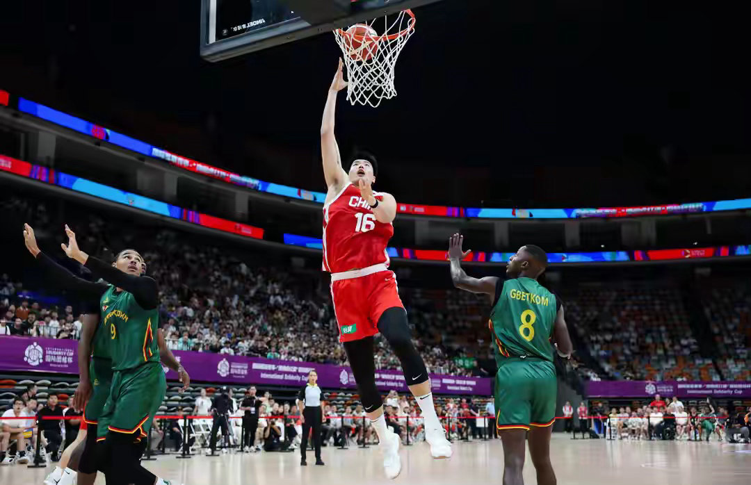 国际团结杯中国男篮三场全胜收官FIBA国际团结杯四国邀请赛在海口继续进行，中国男