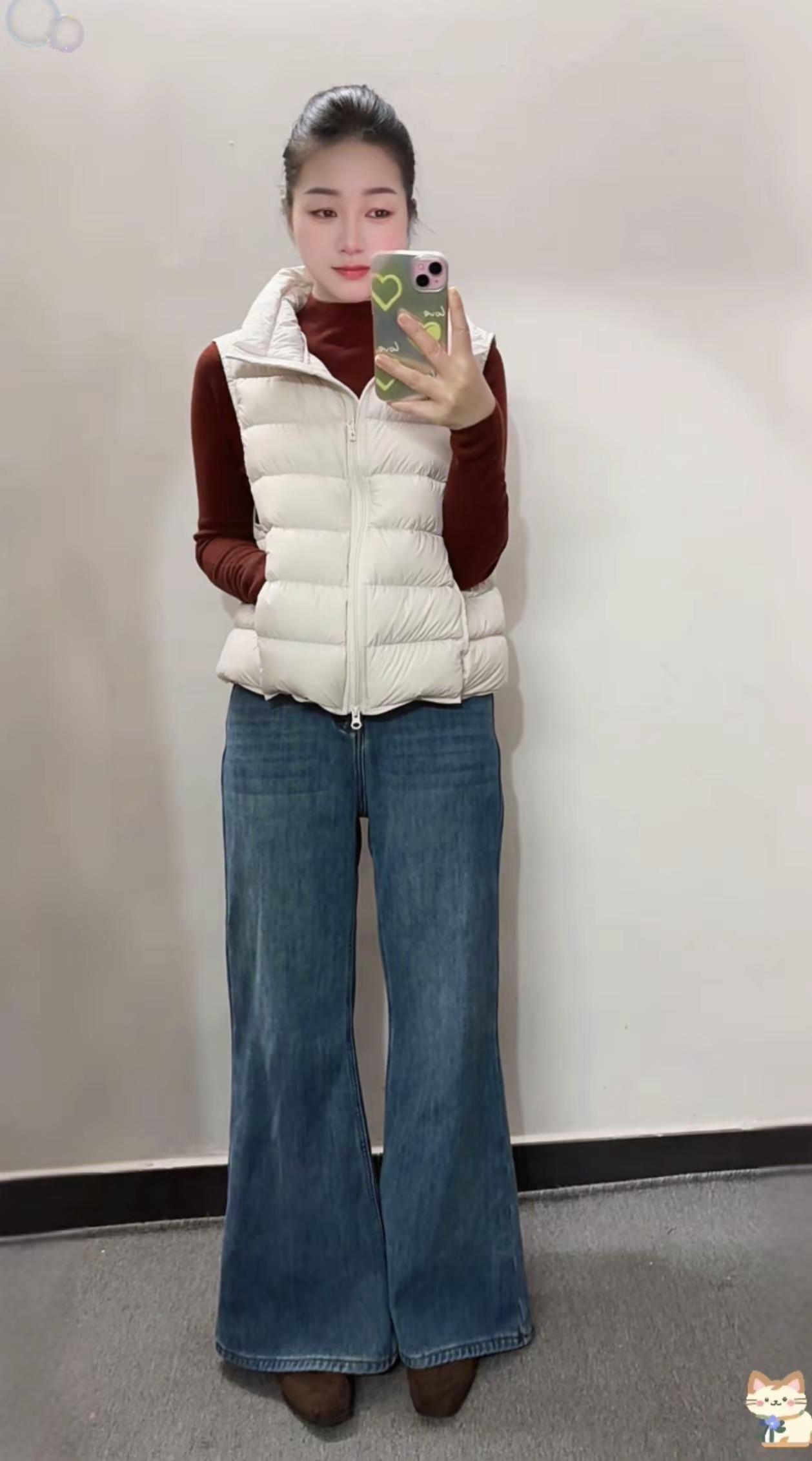 好喜欢我的搭配呀。丽姐家的打底衫➕马夹➕微喇裤🟰气质女神穿搭梨形身材穿搭 穿搭