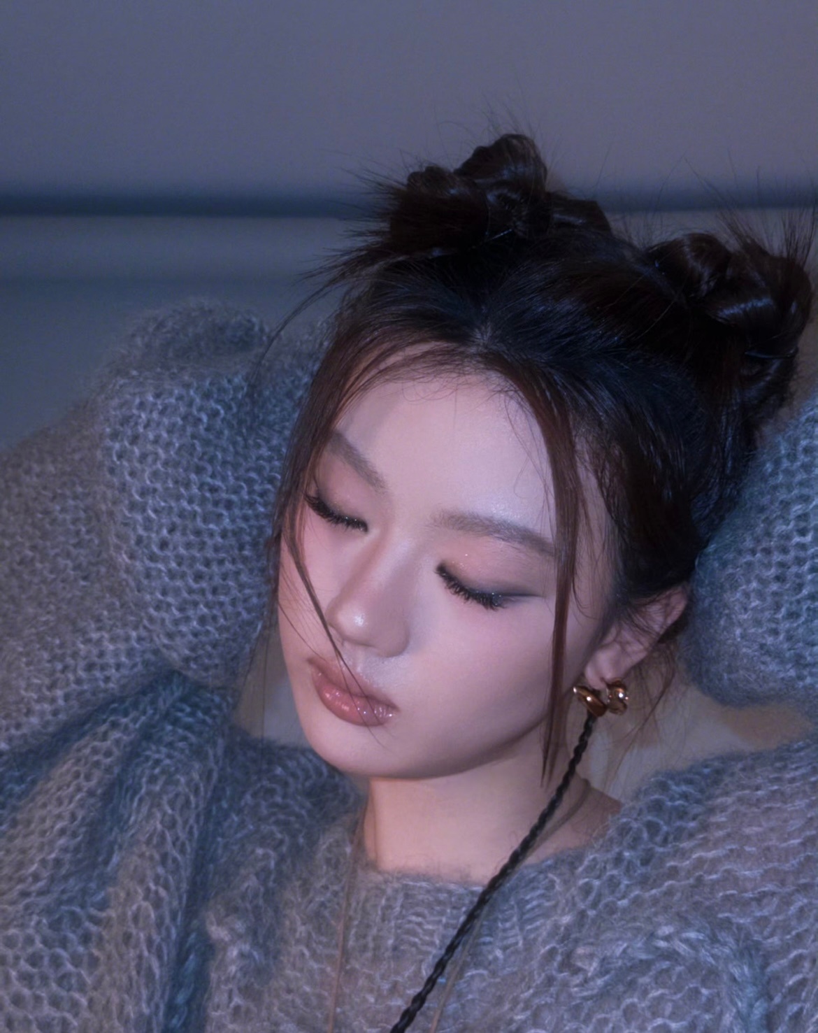 律师解读单依纯演唱会一半都是翻唱歌手却没有原创能力音乐圈的新生力量还要加油啊