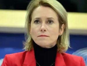 欧盟那帮人开会，有个女议员正唾沫横飞地渲染“中国威胁论”，调子都快起飞了。

结