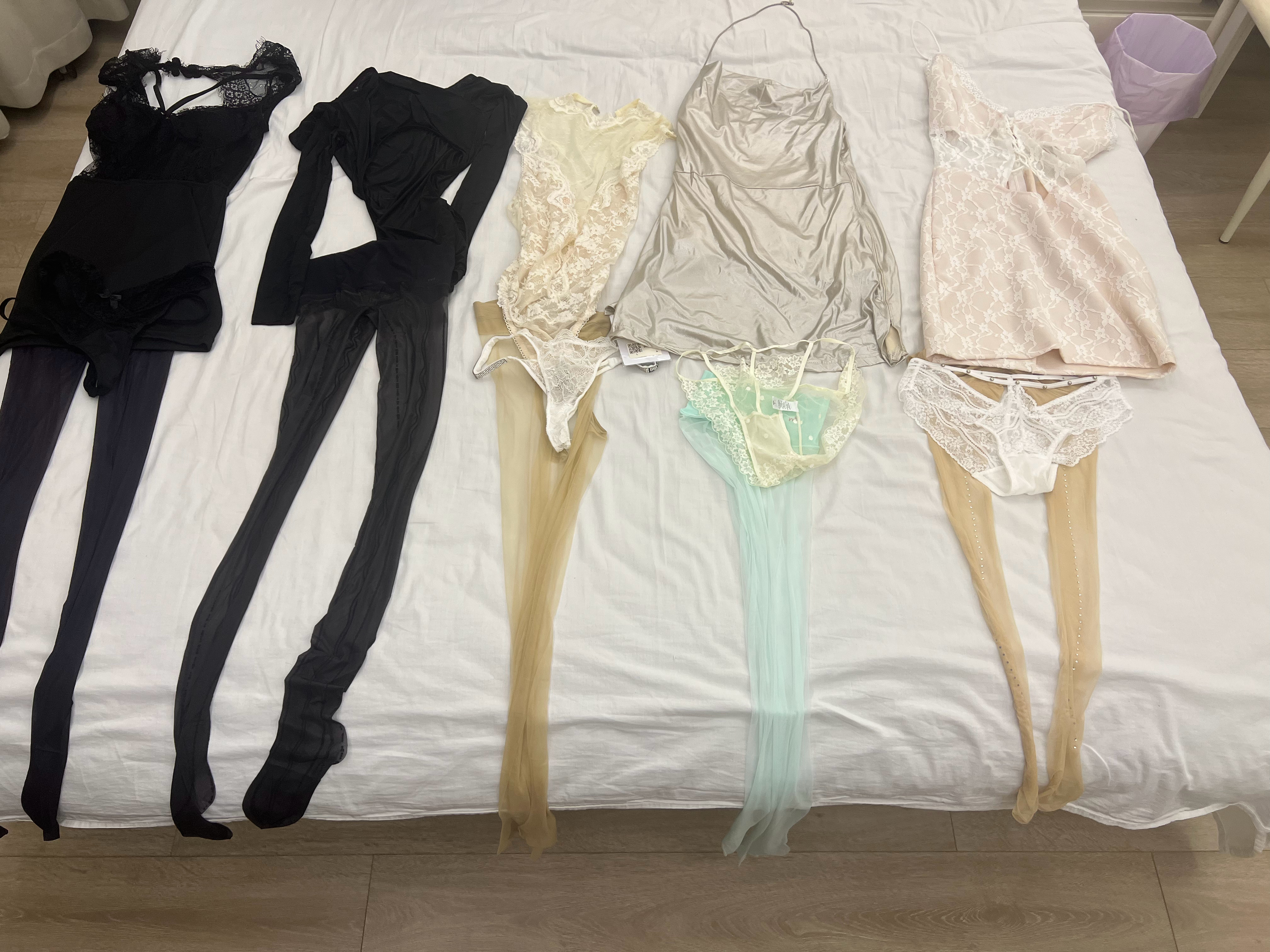期待哪一套的成品？丝袜全部来自赞助商 涞觅,不止丝滑  ​​​