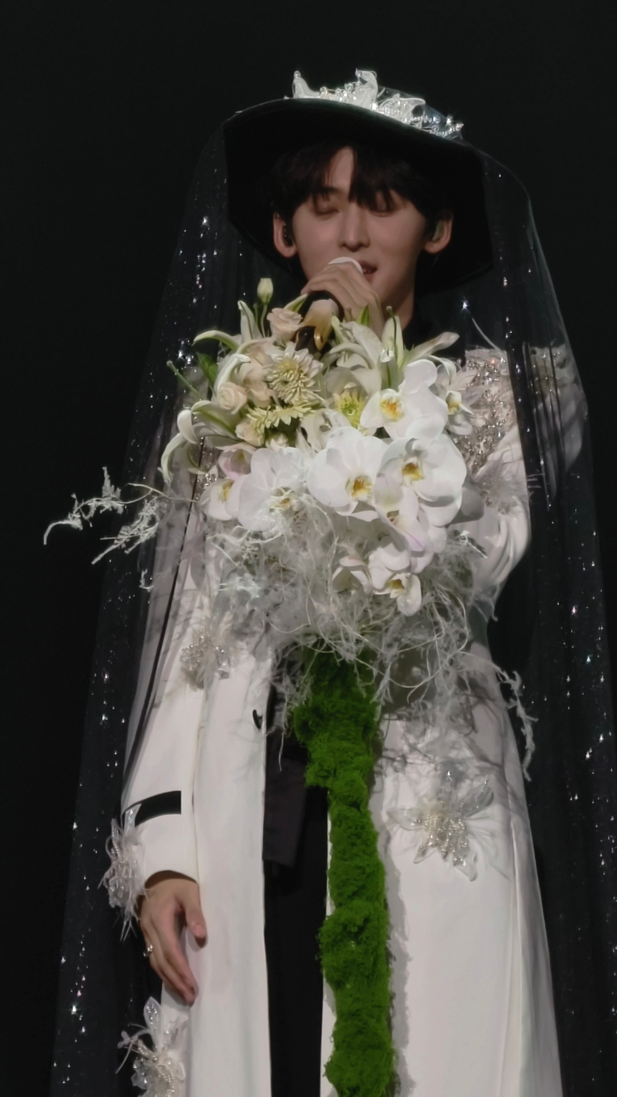 如果用这套妆造唱《夏焰》的话 