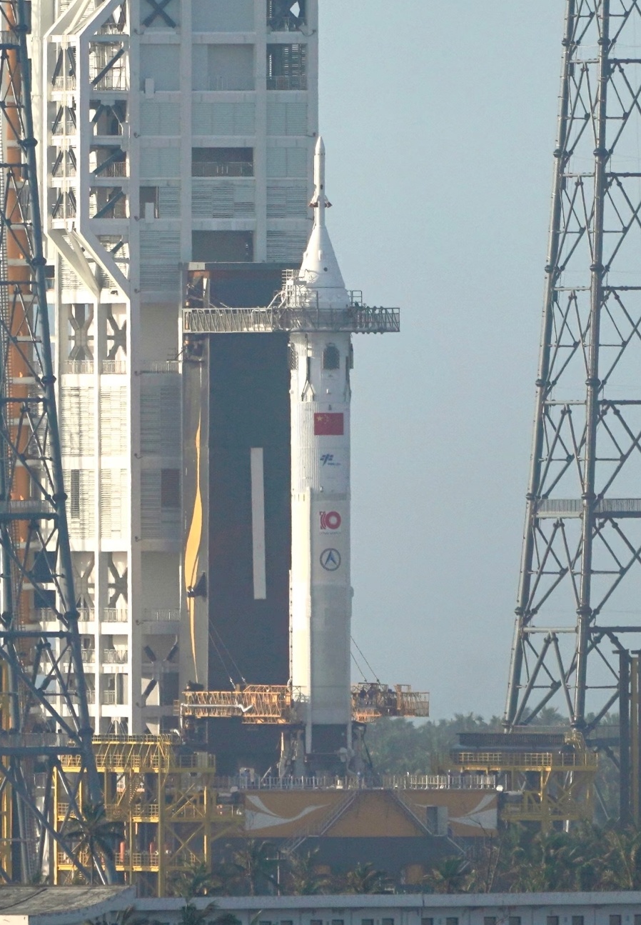 中国载人登月进程11点左右