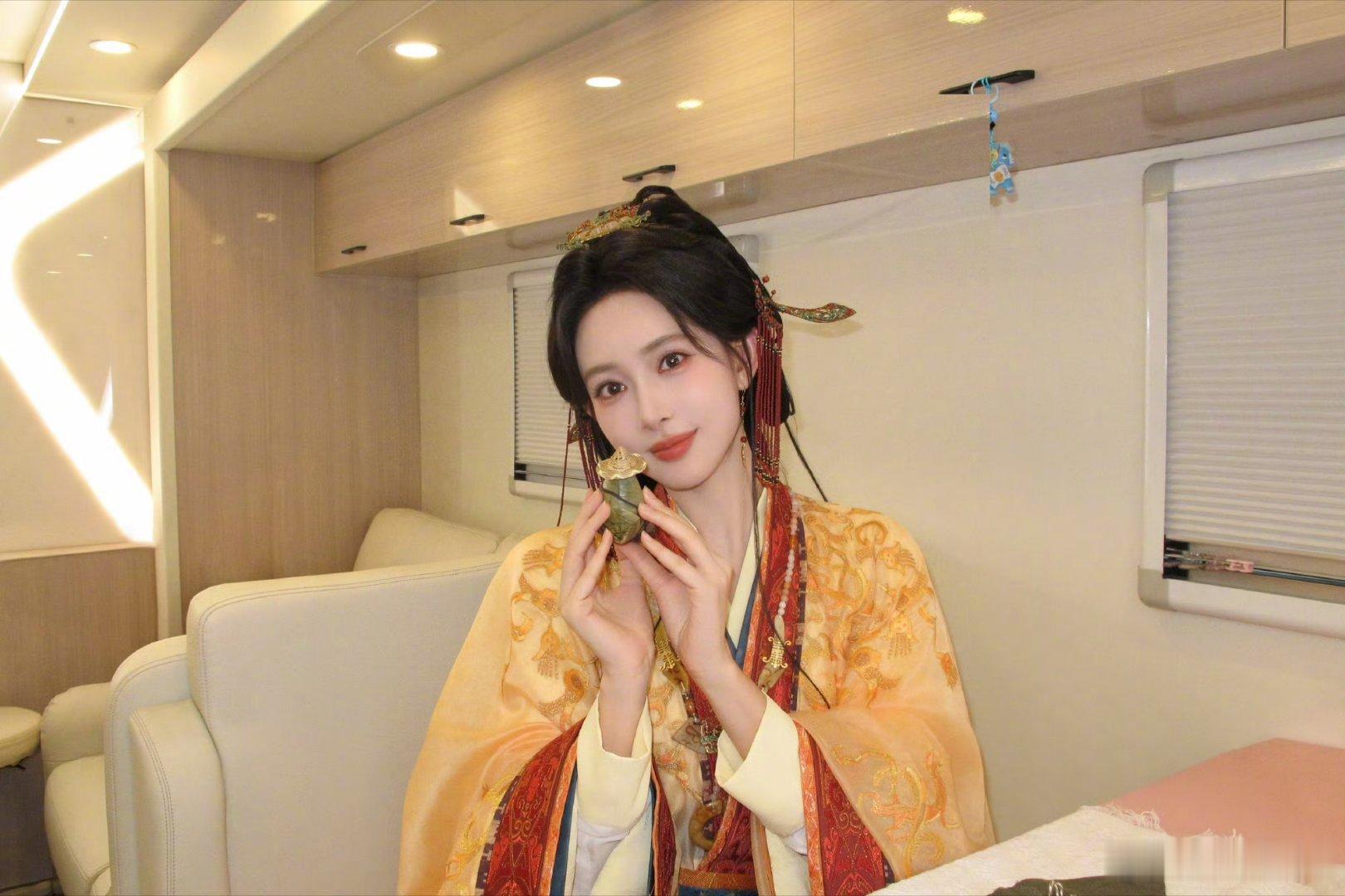 女明星端午粽子图批评图九那个杨幂不露脸端午粽动员