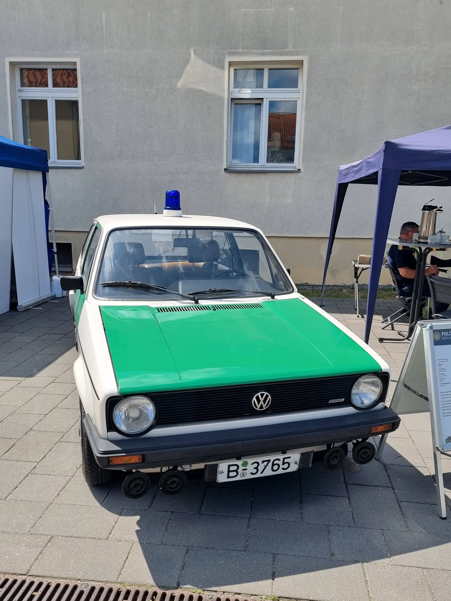 人民车（绿色战车）MK1。制造商和类型:大众高尔夫 建造年份:1982...