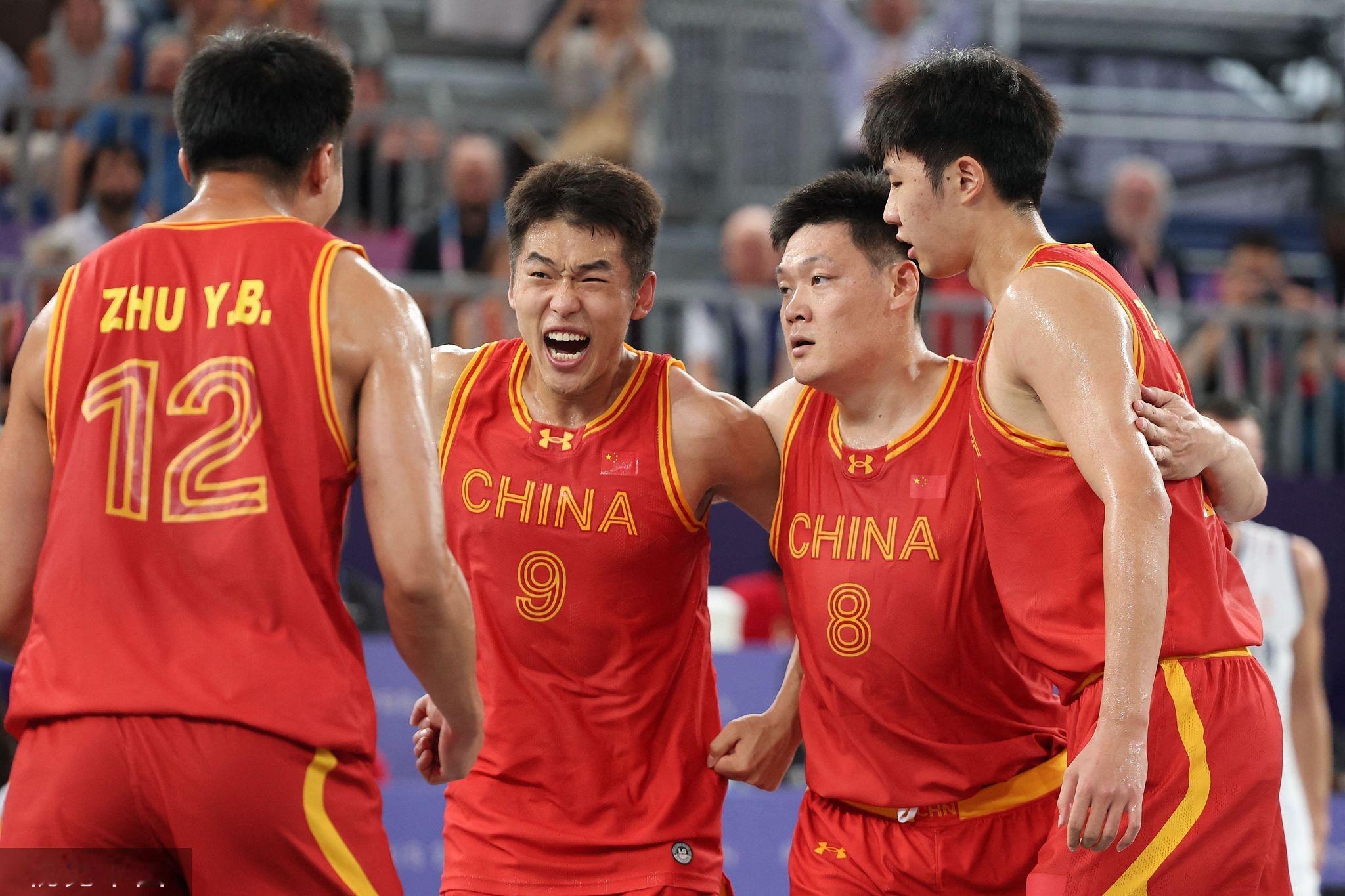#中国三人男篮击败塞尔维亚##张宁投爆塞尔维亚# 掀翻世界排名第一！中国小伙子们