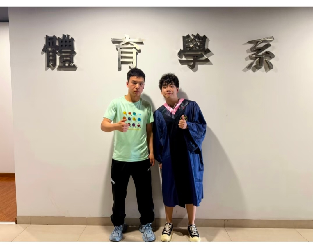 乒丝的工具人之一向鹏回浙江大学了 是真的因为学业要忙才没报名 后面还有横滨冠军赛