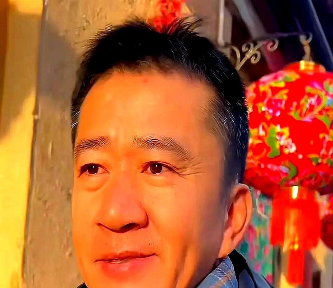 十天只卖39万，影院直接把它当空气。
 
《一路福星》被挤到0.1%排片那天，导