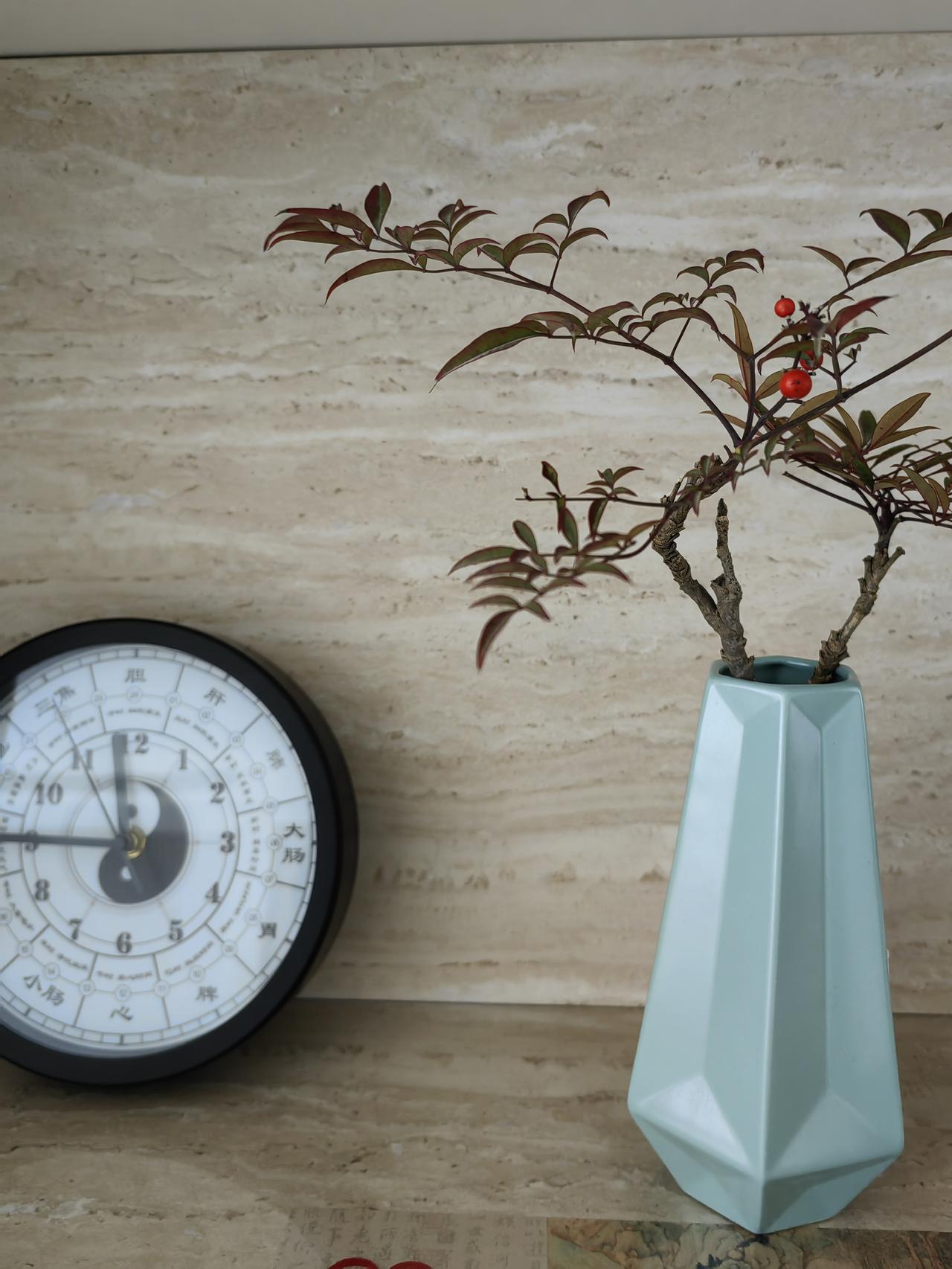 企业文化建设作为企业的"软件"建设，其根本目的在于形成能有益于企业实现持续增长的