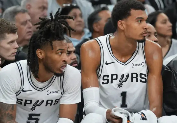 马刺十一连胜遭掘金终结，文班的MVP悬了？NBA常规赛，马刺客场对阵掘金的比赛已