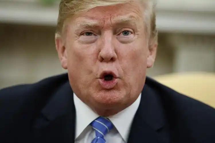 古巴遭遇史无前例的全国大停电，全岛陷入黑暗，核心热电厂因燃油枯竭彻底瘫痪，医院、