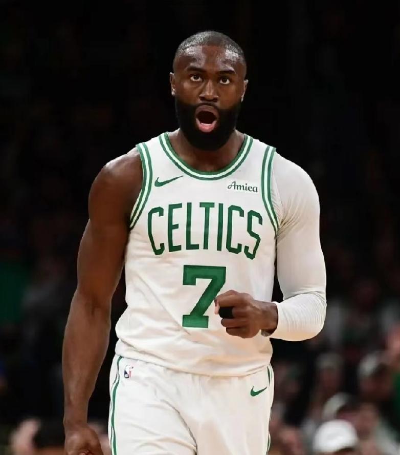 伦纳德回猛龙？多尔特去湖人？希罗被交易？

全是假的。最近刷到一堆“NBA重磅交