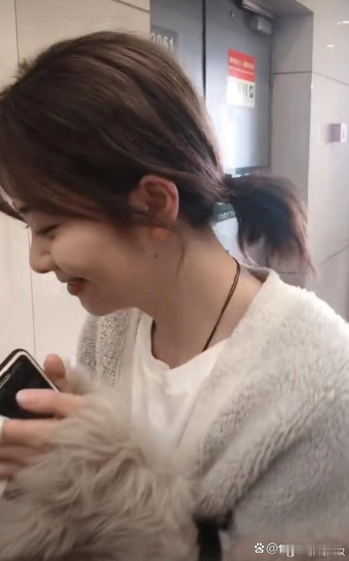 谭松韵这状态，像33岁的人吗？ ​​​