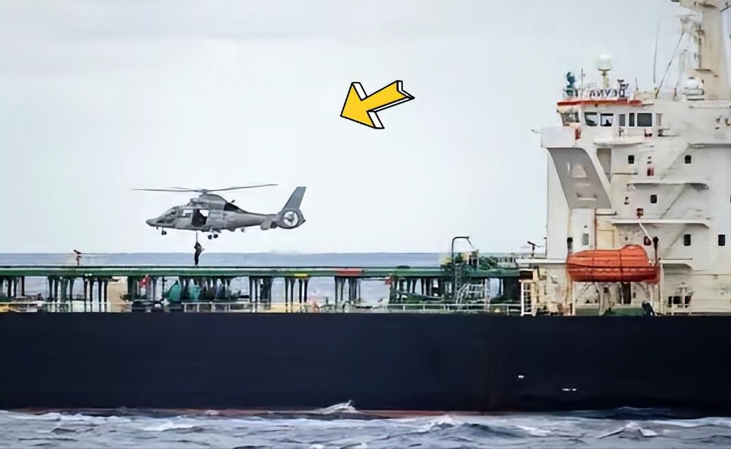 地中海海域突然炸出大消息，法国海军没留半点情面，直接在海上拦下一艘正在航行的油轮