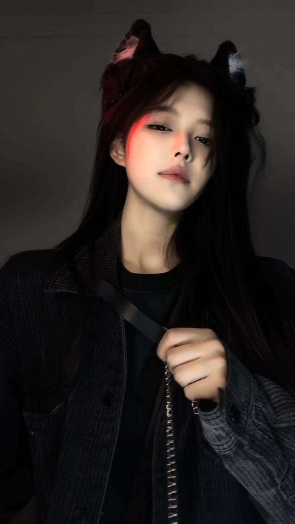 普通话标不标准，咬住👄唇，鼻👃发音 ，大声把②读出来~