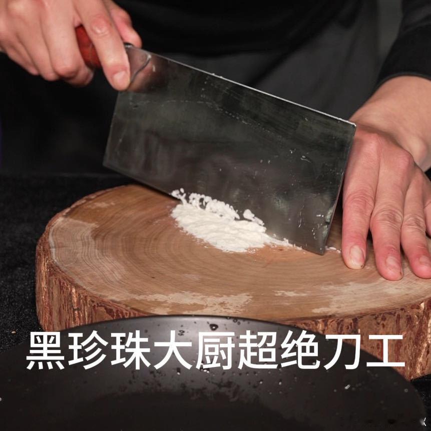 这是对厨艺最大的肯定刷到黑珍珠晚宴路透太有趣，老外平日习惯用刀叉，为品尝地道中餐