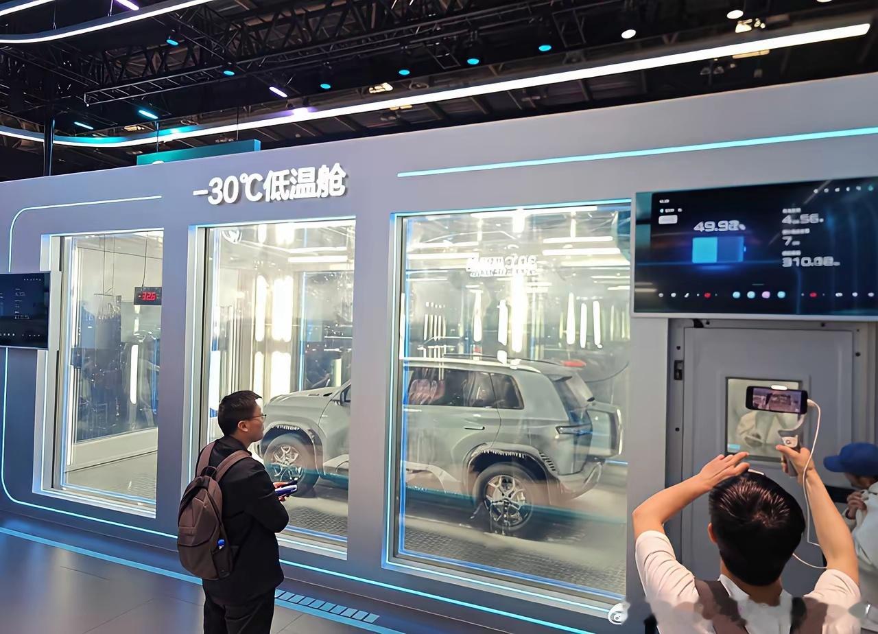 比亚迪这是北伐的节奏，向北统一电车市场，是骡子是马直接拉出来溜溜，不讲PPT，这