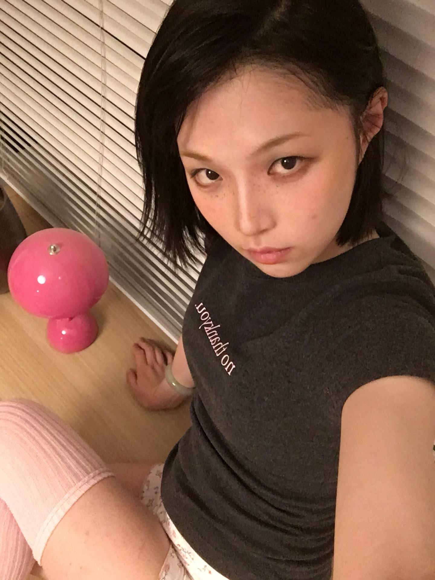 斜刘海试试嘟。