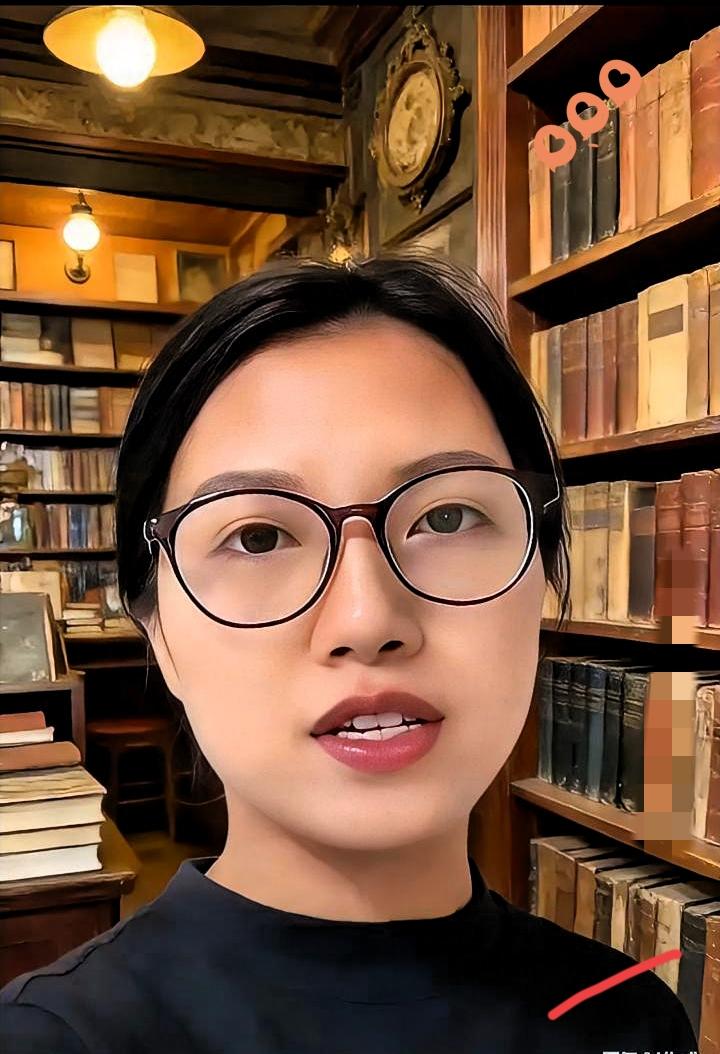 冷战10天，她赌气说离婚，丈夫竟一口答应。
她磨磨蹭蹭，满心盼着一句挽留，可家里