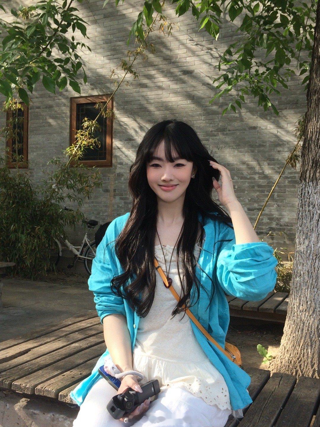 见好朋友就是充电 ​​​