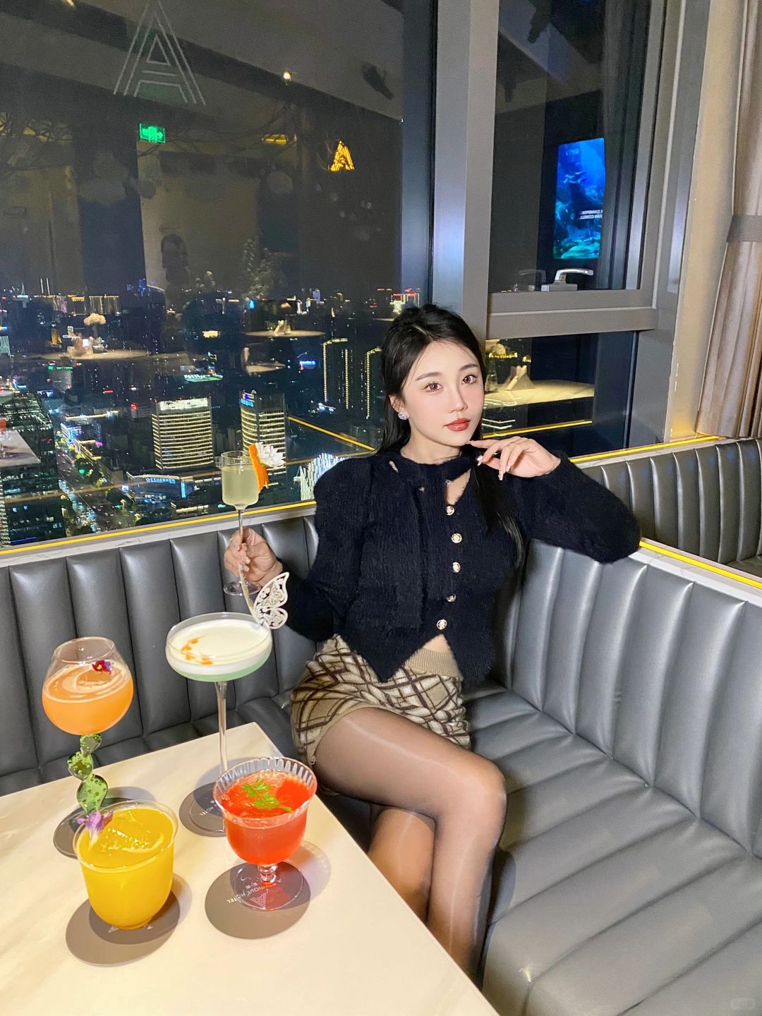 昆明浪漫高空酒吧！还有酒鬼挑战