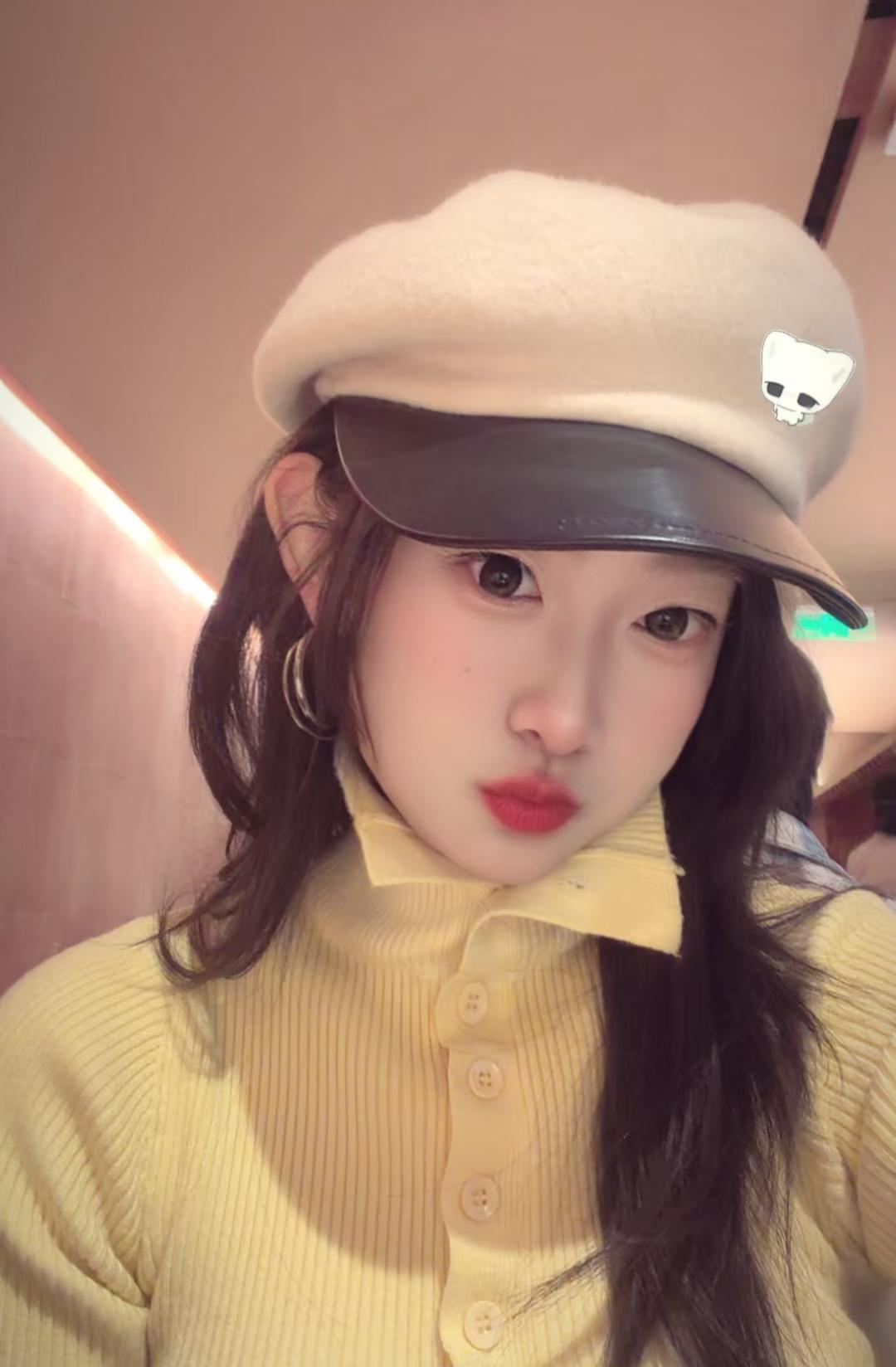 世界是一个巨大红绿灯🚦
没有意义但有趣 世界本该五颜六色 奇奇怪怪