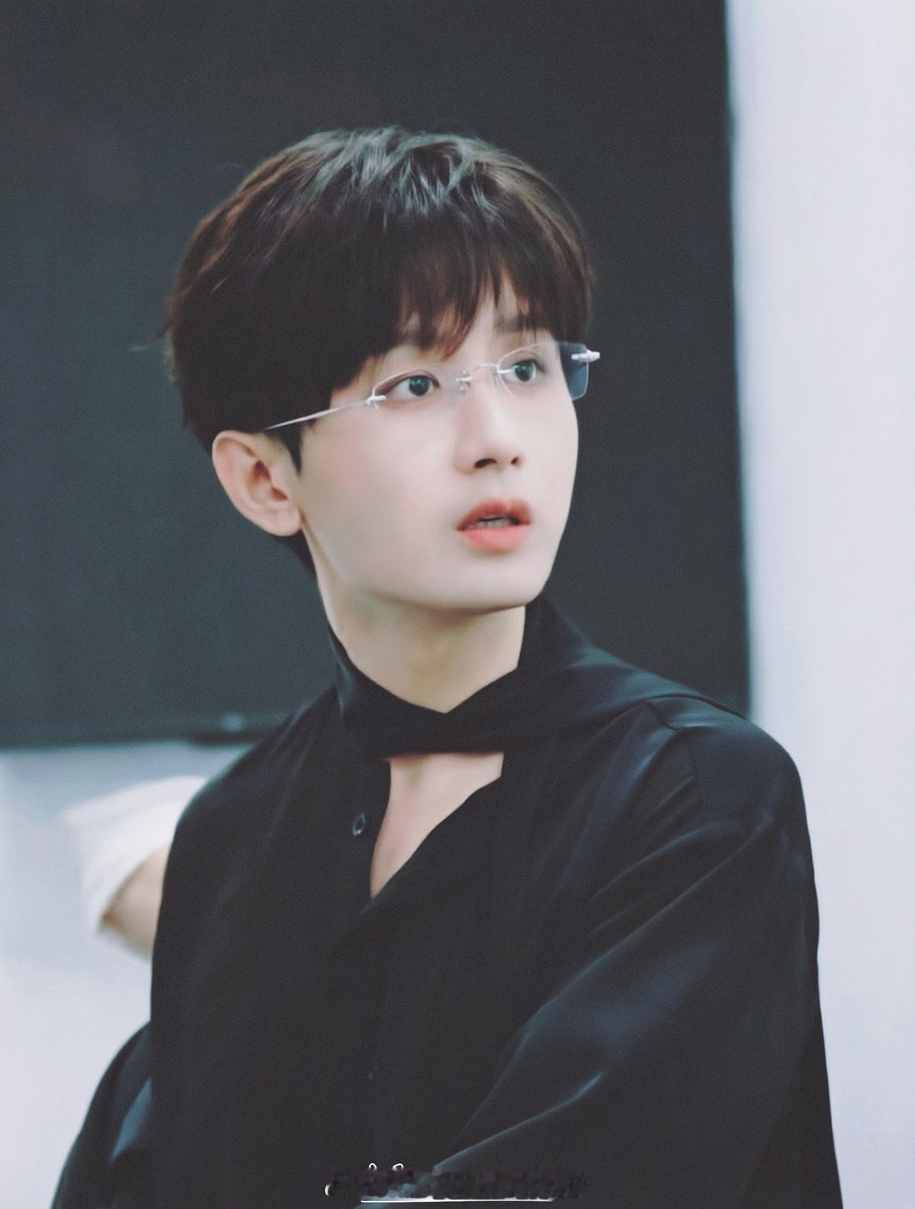 ALLBLACK冷感禁欲系熟男傅先生~🖤 