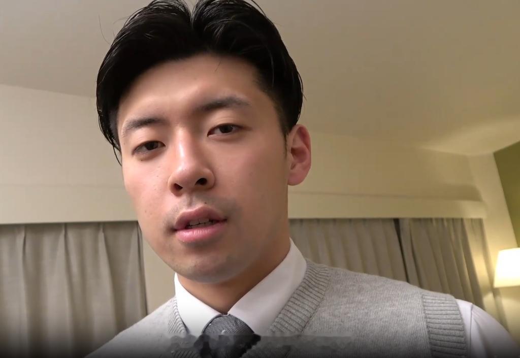 武生的片虽然很无聊但他身上的熟男感确实太棒了 ​​​