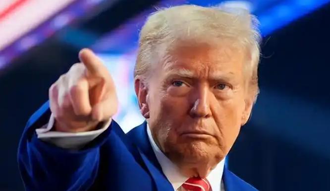 扣押中国军训设备！美国犯下致命错误，特朗普搬起石头砸自己脚。

美国司法部1月1