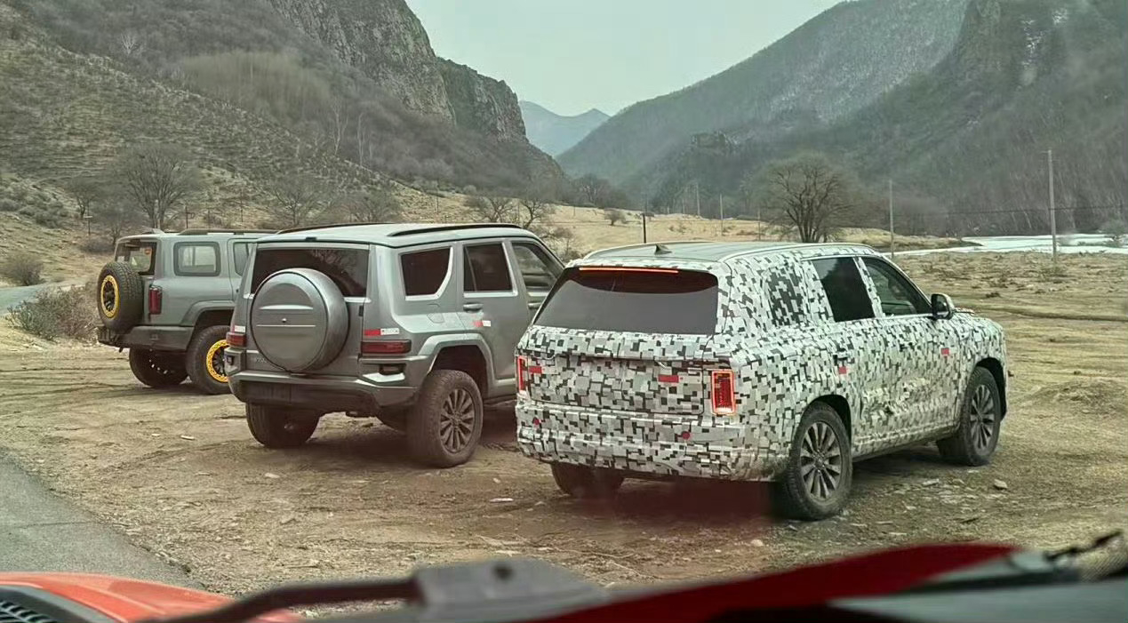 车若初见 预告来了，坦克年后会带来一款新车，“跨时代”、“全新”、“豪华”，几个