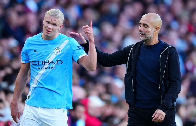 曼晚：曼城总能在赛季末段保持强势 本赛季或许需要做出些许改变日前，记者Ross 