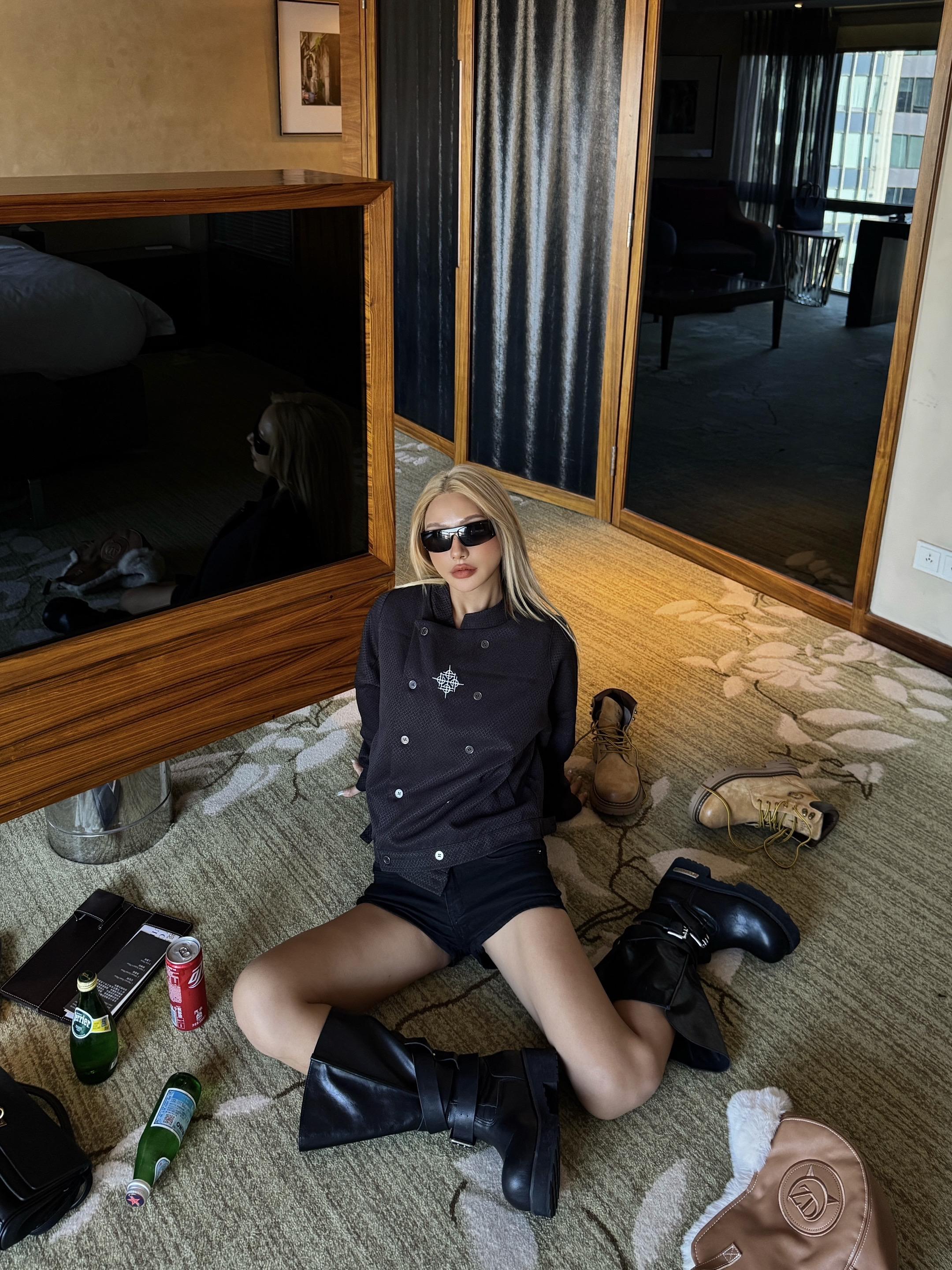 喜欢啥样儿的 我研究一下。