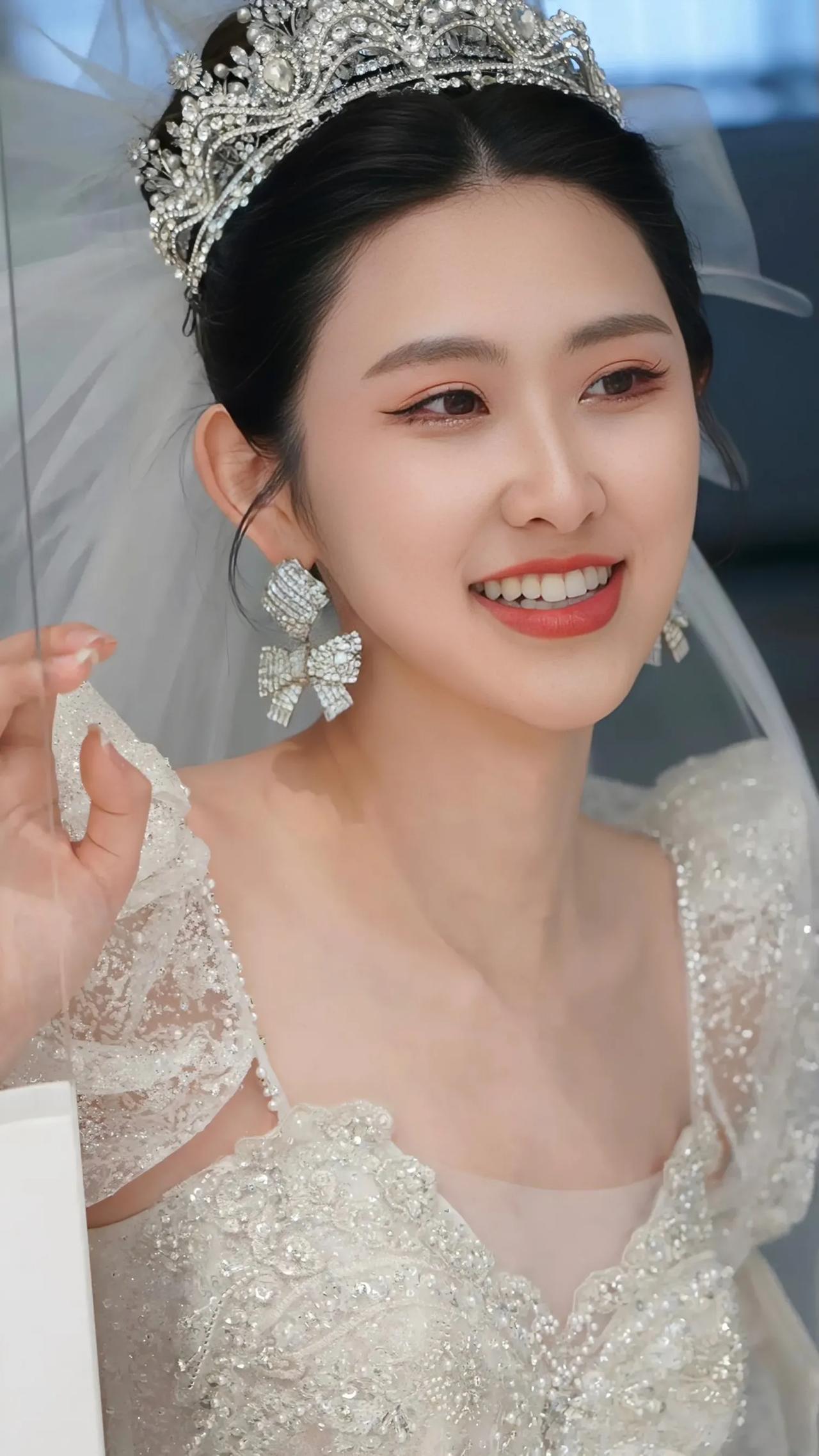 婚纱新娘👰🏻