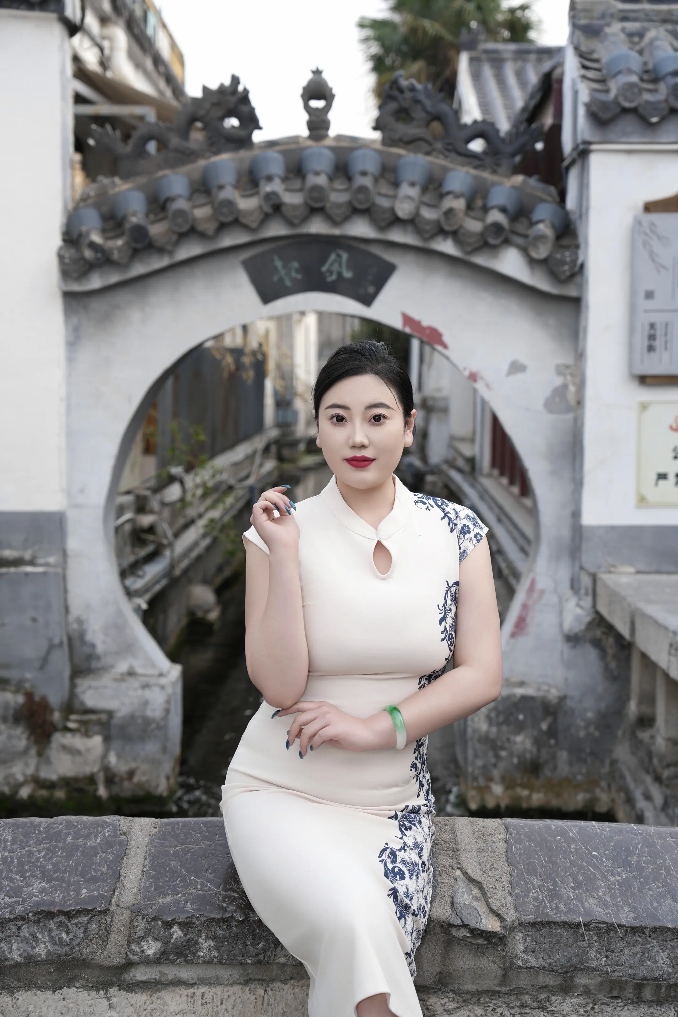 心如止水鉴常明 见尽人间万物情.