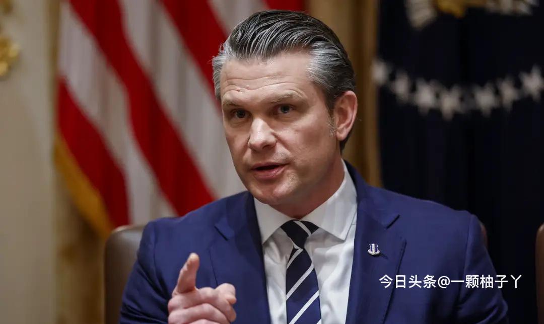 美国军方闹出个挺离谱的真事：五角大楼刚出炉一份三十多人的晋升名单，基本都是白人男