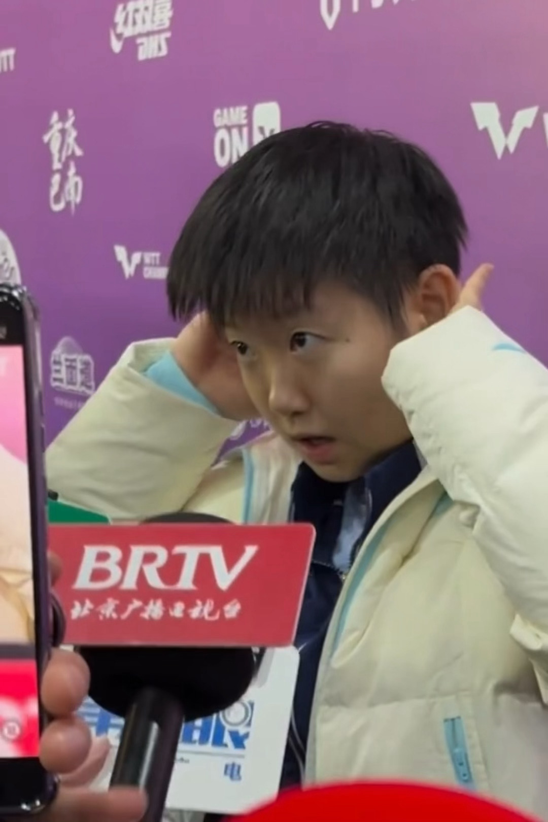 不要挤到咪惹😣 