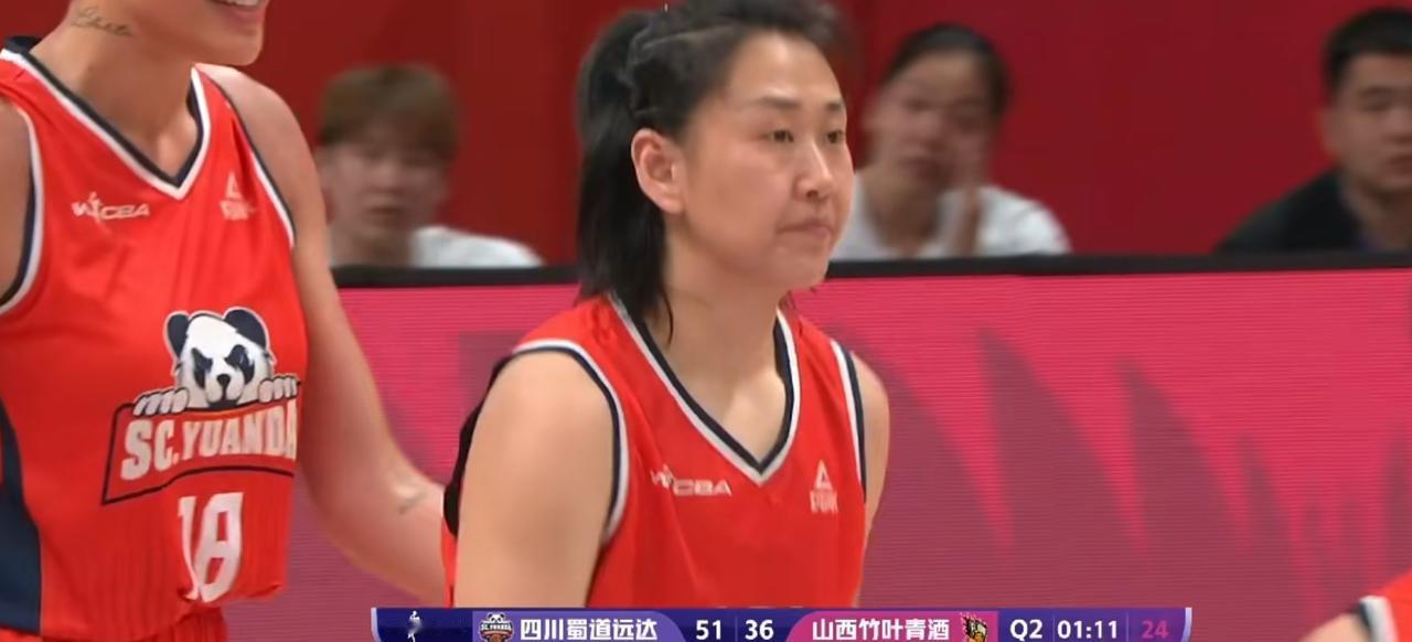 4月14日晚，2025-2026赛季WCBA总决赛G1 四川女篮 95:61大胜