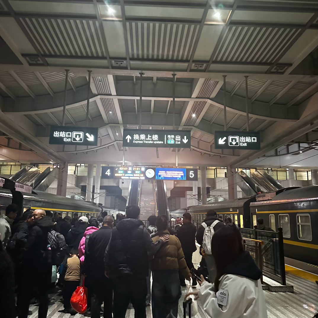 山风晚晚 滴滴～打个卡～ 