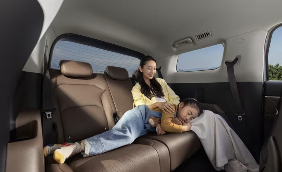 找对象，别找买合资燃油车的。

透过买车选车，可以看出很多问题。比如说消费观念，