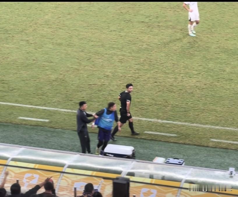 陕西联合的替补门将今年估计会创造一项中国足球新纪录。
陕西联合主场对阵苏州东吴的